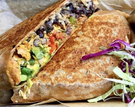 Crunchwrap Supreme | RecipeLion.com