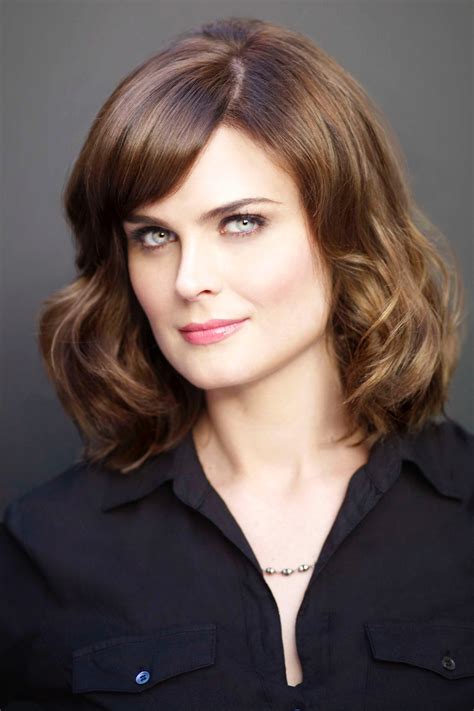 Emily Deschanel Movie Trailers List | Movie-List.com