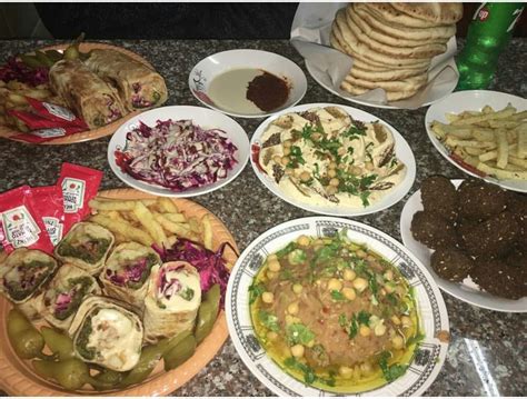 658 best Traditional Palestinian food :) images on Pinterest | Entrees ...