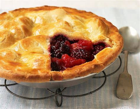 This is easy to make apple and blackberry pie recipe is a classic ...