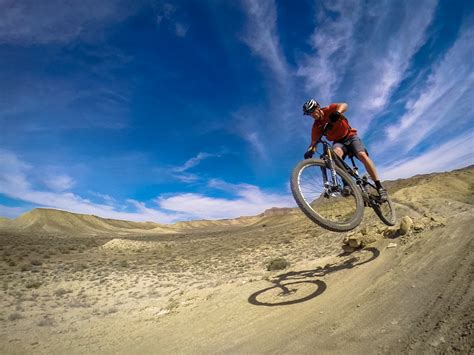 Mountain Bike Photography: 10 Techniques for Beginners - Singletracks ...