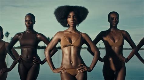 Kelly Rowland Flaunts Incredible Figure in ‘Coffee’ Video! | Kelly Rowland, Music, Music Video ...