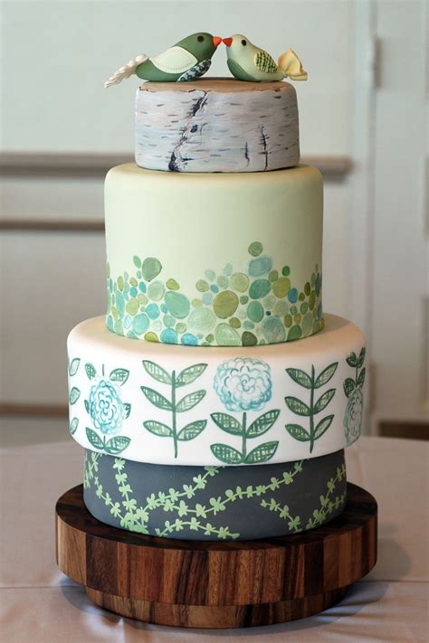 10 Gorgeously Green Cakes10 Gorgeously Green Cakes | Painted wedding cake, Green cake, Nature cake