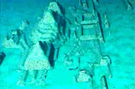 Bermuda Triangle mystery EXPLAINED: 'Lost City of Atlantis underwater', incredible claims ...