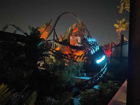 PHOTOS: Jurassic World VelociCoaster Lights Up the Night at Universal's Islands of Adventure ...