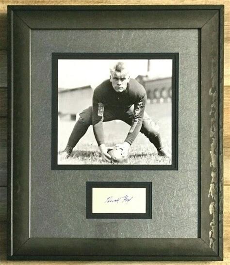 Lot-Art | President GERALD FORD (Michigan Football) signed custom framed display-JSA