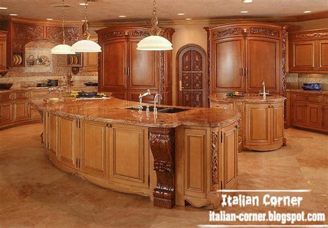 Luxury Italian kitchen designs with wooden cabinets furniture