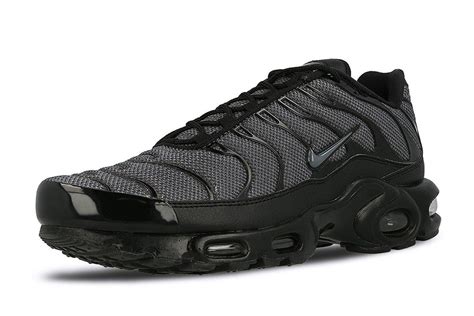 Nike Air Max Plus Womens (Black/Dark Grey) - Sneaker Freaker