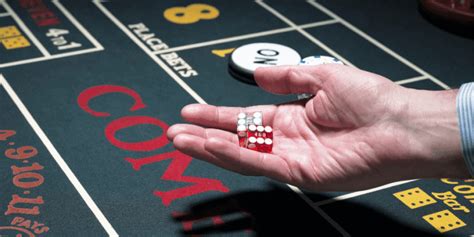 Craps Dice Setting and Control: Top 9 Best Craps Dice Sets