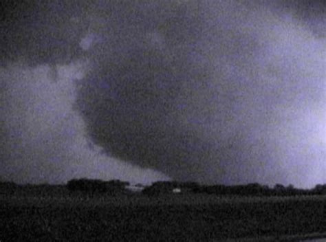 The Mulhall, Oklahoma F4 Tornado of May 3rd, 1999. 35 mile path, 1 mile ...