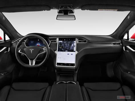 2020 Tesla Model S: 90 Interior Photos | U.S. News