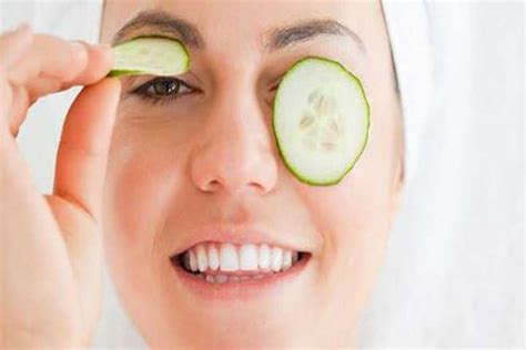 Get Rid Of That Black Eye With These 13 Effective Remedies