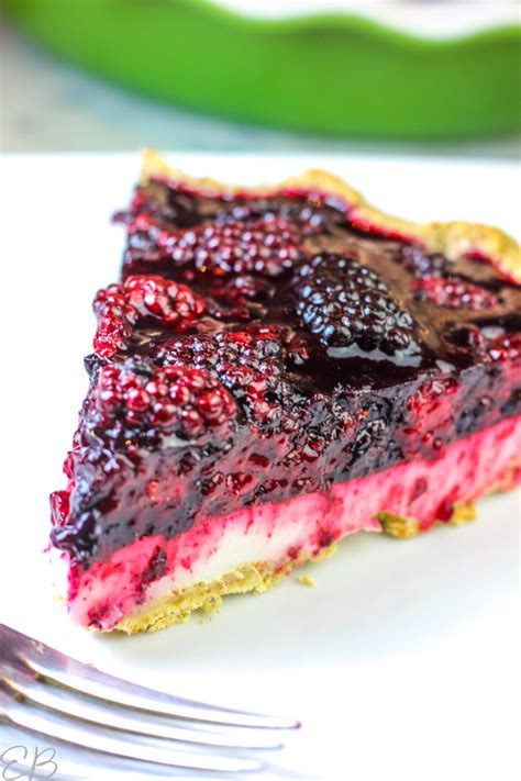 Blackberry Lemon Cream Pie (Paleo, AIP, Gluten-free) - Eat Beautiful