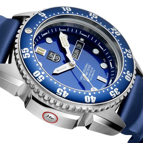 Luminox Scott Cassel Deep Dive Automatic 1520 Automatic // XS.1523 ...