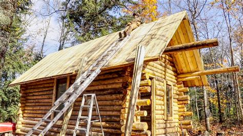 How to Build an Off Grid Log Cabin, Ep3 | Simple Roof Structure - YouTube