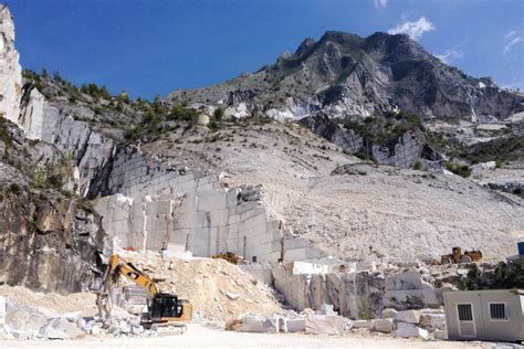 Things to Know About the White Marble Quarries of Carrara