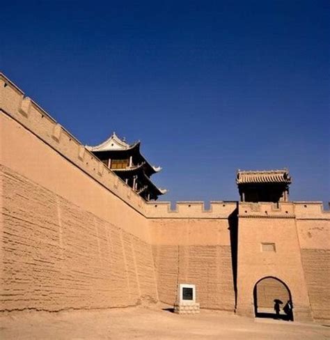 Jiayuguan Great Wall Pictures - Jiayuguan Pass Photos