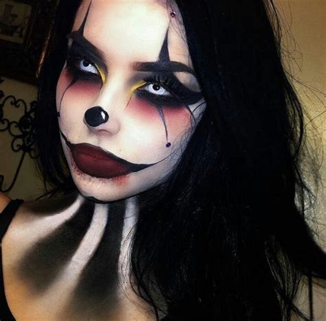 Loading... | Halloween makeup clown, Creepy halloween makeup, Cute halloween makeup