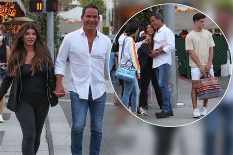 Teresa Giudice, boyfriend Luis Ruelas hold hands after lunch