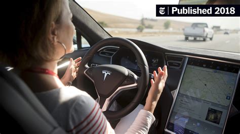 Fatal Tesla Crash Raises New Questions About Autopilot System - The New ...