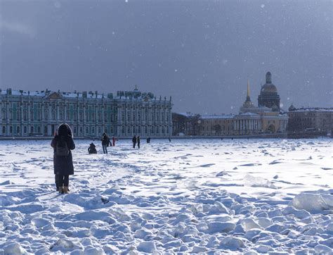 Saint-Petersburg, Russia. On the frozen ice of Neva river. : r/travel