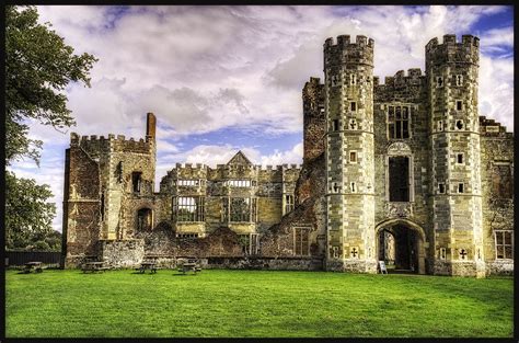 Cowdray Ruins | Cowdray House consists of the ruins of one o… | Flickr