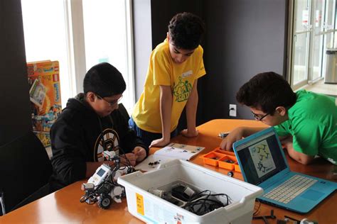 Robotics After School Camp: A Hands-on Learning Experience - Genius Camp