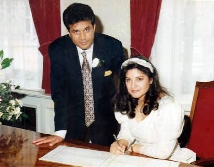 Nazia Hassan Family Life - Folder