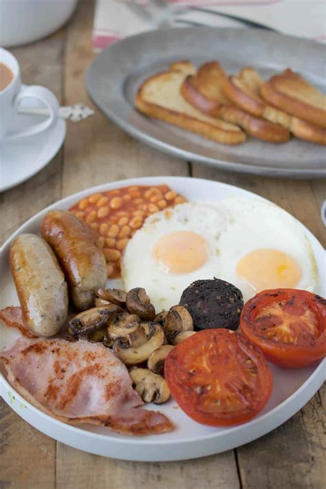 Full English Breakfast - Culinary Ginger