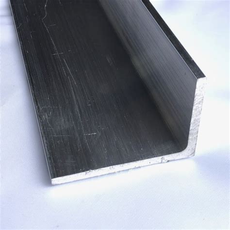 Buy 6063-T5 Aluminum Angle AA063 0.5in X 0.5in X 0.125in Online | Millennium Alloys