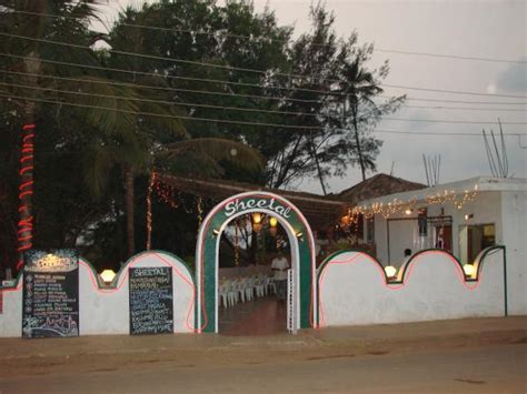 Silver Sand Beach resort - Candolim Village