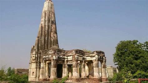 Pakistan to restore, hand over 400 Hindu temples - World News