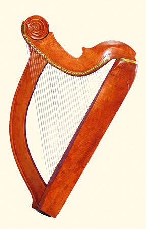 Wire strung harps | Harp, Celtic harp, Harps music