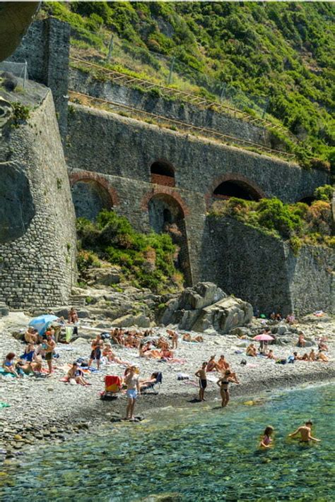 Hidden Riomaggiore Beach in Cinque Terre - Adventure Dragon