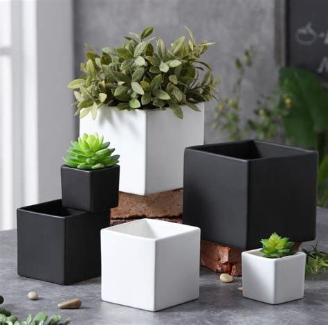 Modern Square Ceramic Planter | Ceramic flower pots, Cheap flower pots, Mini plant pots