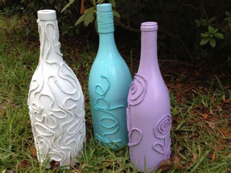 Recycled Wine Bottle Art you can make - 365 Days of Crafts