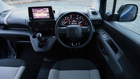 Citroen Berlingo Interior, Satnav, Dashboard & Options | Auto Express