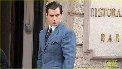 Full Sized Photo of henry cavill shows off suave look for man from uncle 05 | Photo 2965254 ...