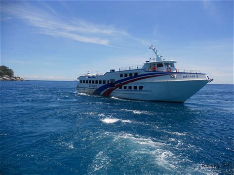 Bluewater ferry No 1 ke Pulau Tioman - Kacang Dal