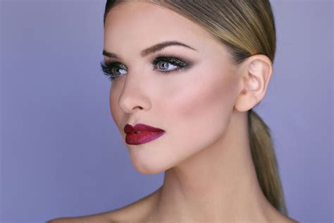 Holiday Makeup Deluxe – Vivian Makeup Artist Blog
