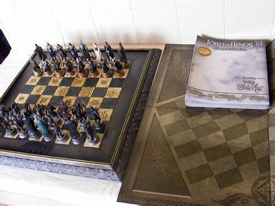 Lord Of The Rings Chess Set For Sale : Style though these lord of the rings chess sets all share ...