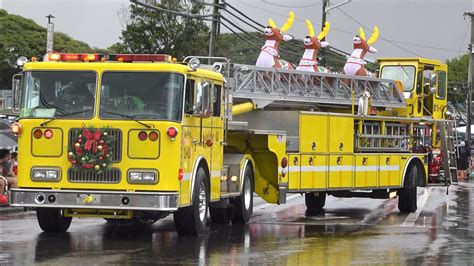 2023 Kaneohe Christmas Parade - Honolulu Fire Trucks & Honolulu Police Cars w/ Lights & Sirens ...