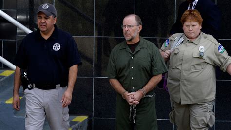 Jeffrey Skilling, former Enron CEO, released from Alabama prison to ...