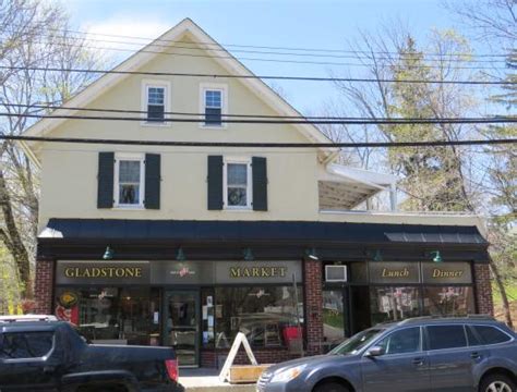 GLADSTONE MARKET, Peapack-Gladstone - Menu, Prices & Restaurant Reviews - Order Online Food ...