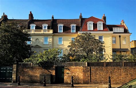 Celebrities & Their London Houses — A-Broad In London