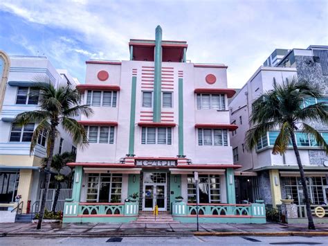 Art Deco hotel at Miami Beach, this style start in the 50s and had a ...