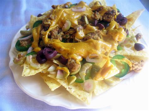 Loaded Nachos with Cashew Cheese Sauce {Vegan} | Lisa's Kitchen | Vegetarian Recipes | Cooking ...