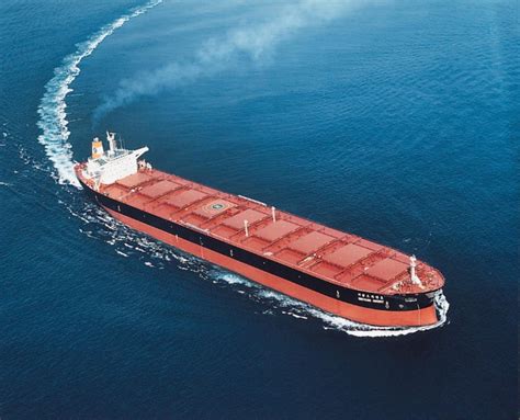 Dry bulk shipping: Strong demand improves market as it exceeds high fleet growth | Hellenic ...