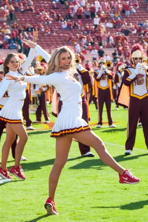 Pin by bernard bernal on USC song girls | College cheerleading, College cheer, Cheerleading