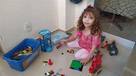 Brincando com lego - YouTube